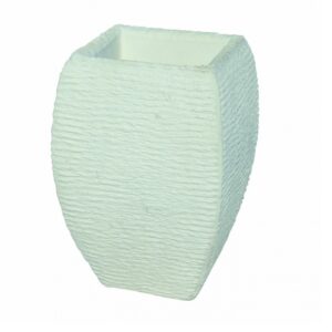 Vaso quadrado em betão com acabamento riscado, cor branco natural, dimensões 37x37x60 cm, ideal para uso interior ou exterior