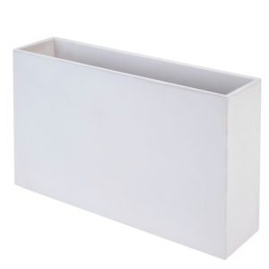 Floreira Skuare 100 em betão reforçado com fibras, combina design moderno e resistência, perfeita para espaços interiores e exteriores.