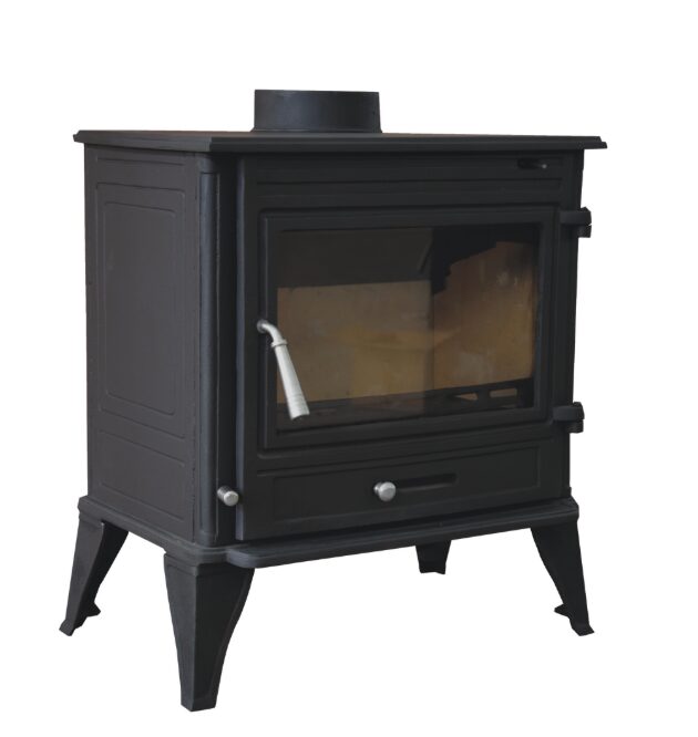 Salamandra a lenha D10 em ferro fundido, 10kW, eficiente e durável. Aquecimento económico para sua casa com lenha até 43 cm.