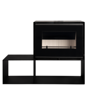 Salamandra a lenha Free Air de 7,8 kW com ventilação regulável, lenheiro versátil e design em aço resistente, ideal para aquecimento eficiente de ambientes.